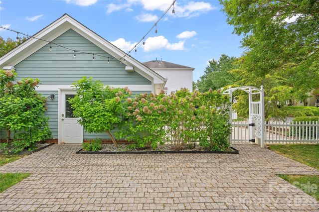 15723 Taviston Street, Huntersville, NC 28078