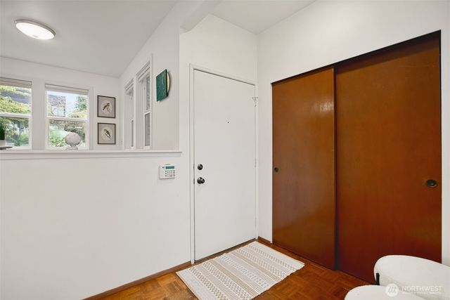 201 28th Avenue, Seattle, WA 98122