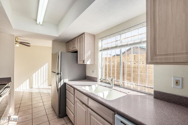 16021 N 25TH Drive, Phoenix, AZ 85023