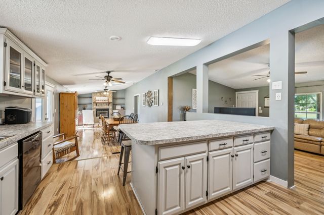 2428 Jesse Ln, Lewisburg, TN 37091