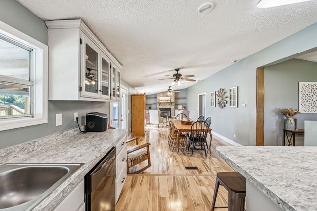 2428 Jesse Ln, Lewisburg, TN 37091