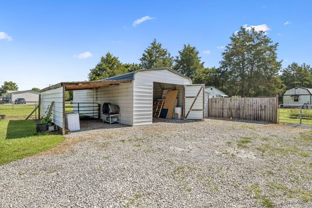 2428 Jesse Ln, Lewisburg, TN 37091