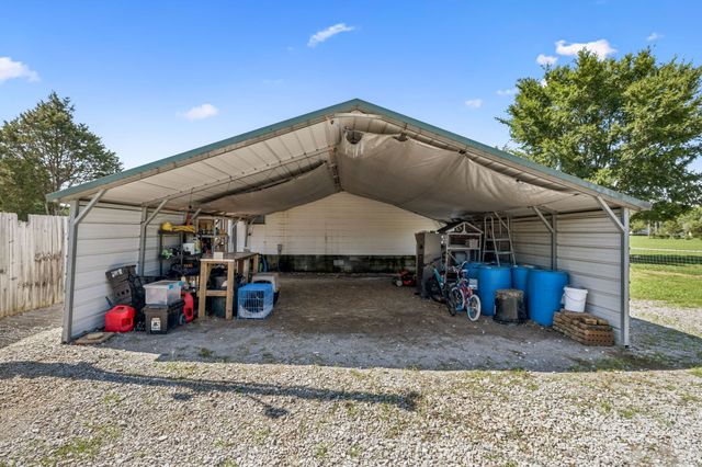 2428 Jesse Ln, Lewisburg, TN 37091