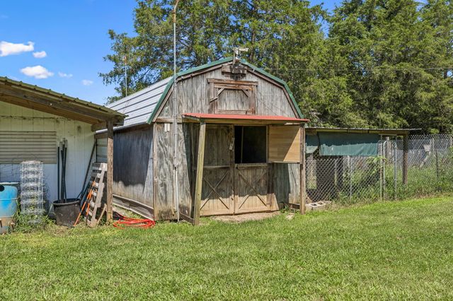 2428 Jesse Ln, Lewisburg, TN 37091