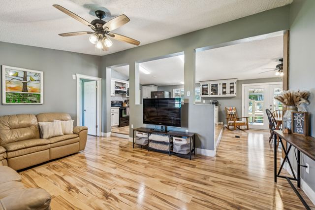 2428 Jesse Ln, Lewisburg, TN 37091