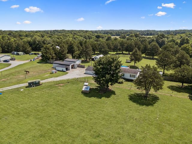 2428 Jesse Ln, Lewisburg, TN 37091
