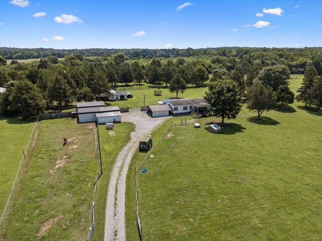 2428 Jesse Ln, Lewisburg, TN 37091