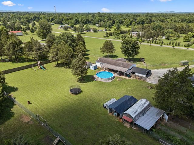 2428 Jesse Ln, Lewisburg, TN 37091