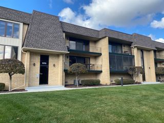 15705 Old Orchard Court 1N, Orland Park, IL 60462