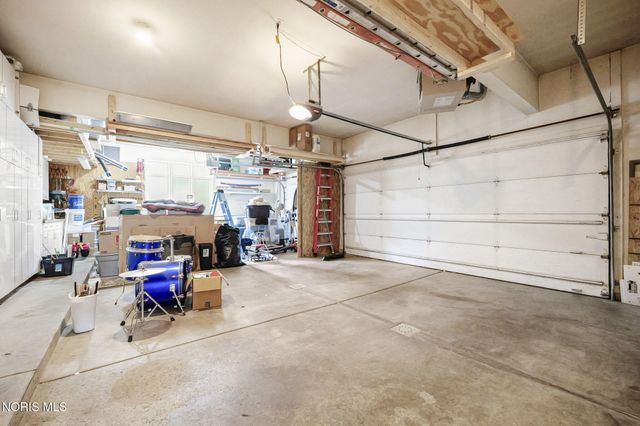 30062 Morningside Drive, Perrysburg, OH 43551