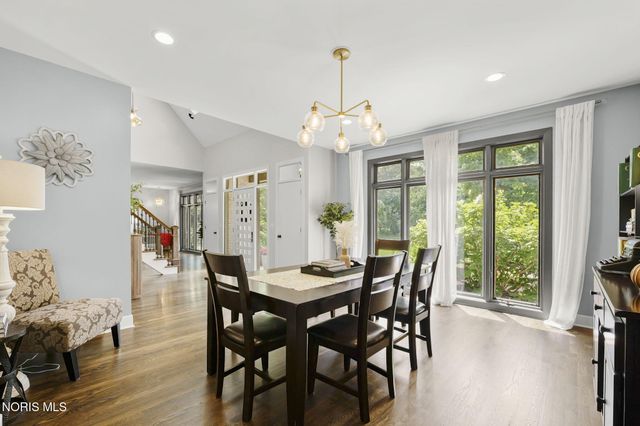 30062 Morningside Drive, Perrysburg, OH 43551