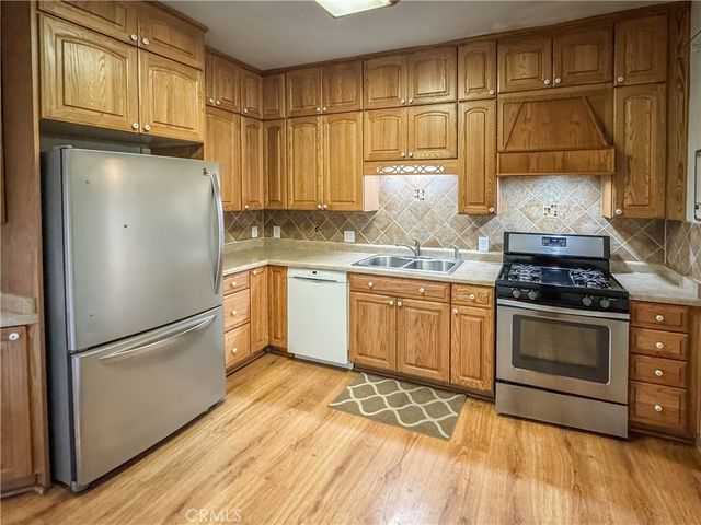 211 Walnut Street, Needles, CA 92363