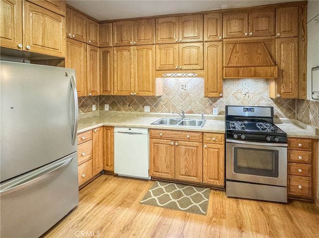 211 Walnut Street, Needles, CA 92363