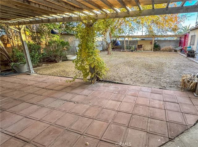 211 Walnut Street, Needles, CA 92363