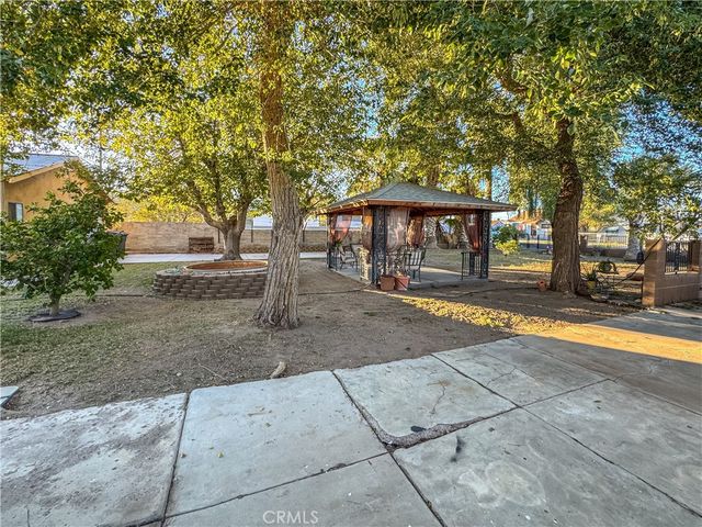211 Walnut Street, Needles, CA 92363