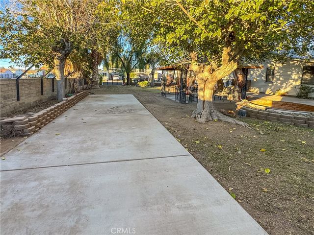 211 Walnut Street, Needles, CA 92363