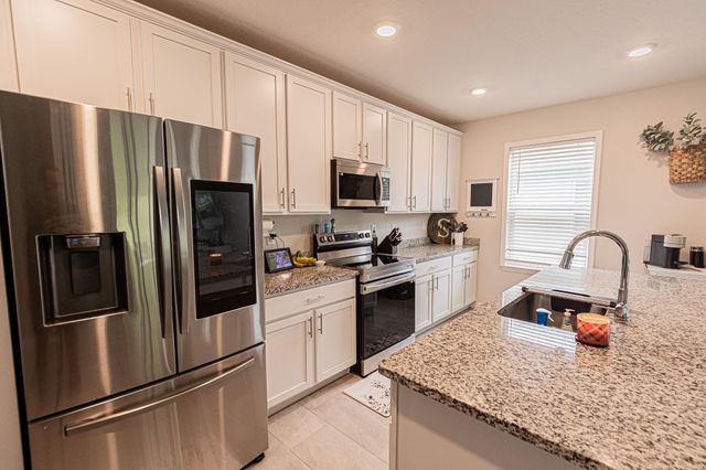 10782 SW Vasari Way, Port St Lucie, FL 34987