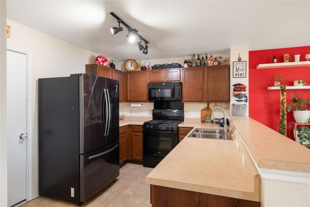 122 Quarter Ave, Buda, TX 78610