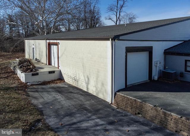 2200 WOODVIEW DRIVE UNIT B, Harrisburg, PA 17112