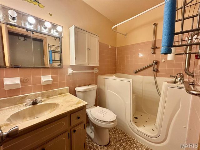 209 Gettysburg Road, Belleville, IL 62226