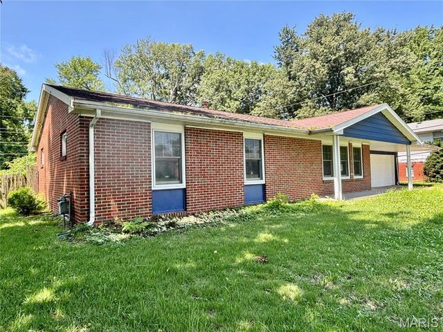 209 Gettysburg Road, Belleville, IL 62226