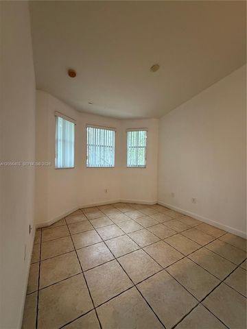 1661 SE 28th St 204, Homestead, FL 33035