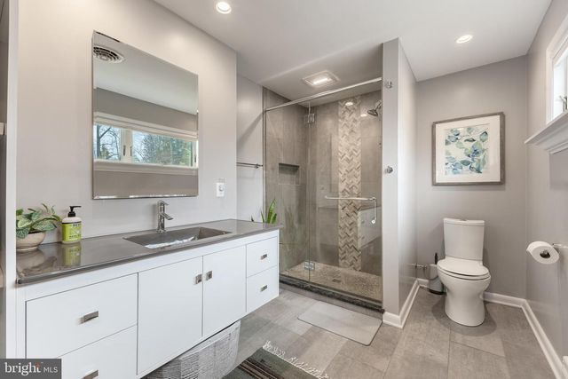 1137 DORUM AVE, State College, PA 16801