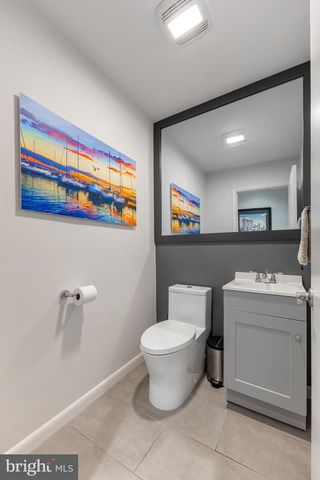 1137 DORUM AVE, State College, PA 16801