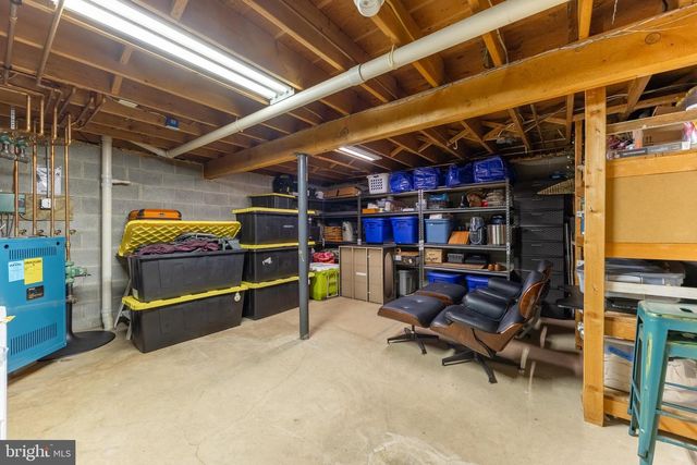 1137 DORUM AVE, State College, PA 16801