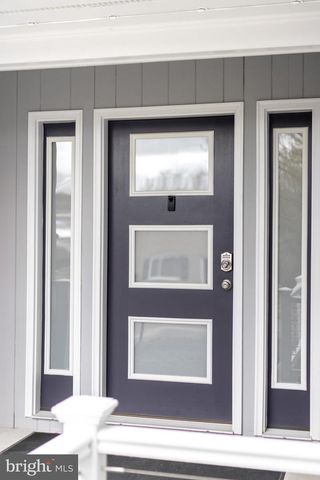 1137 DORUM AVE, State College, PA 16801