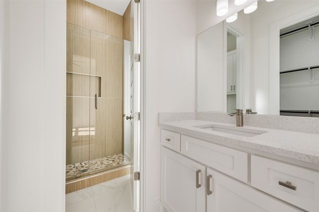 539 W Laureland Road, Dallas, TX 75232