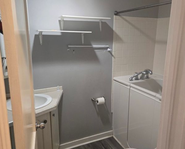 3610 19 Avenue, Moline, IL 61265