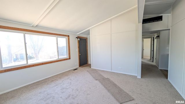 313 HAWTHORNE Circle, Creve Coeur, IL 61610