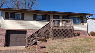 313 HAWTHORNE Circle, Creve Coeur, IL 61610