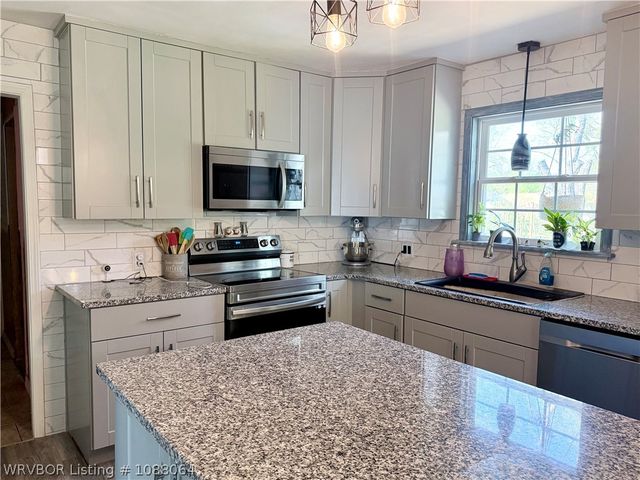 615 Gov Bass Little Street, Greenwood, AR 72936