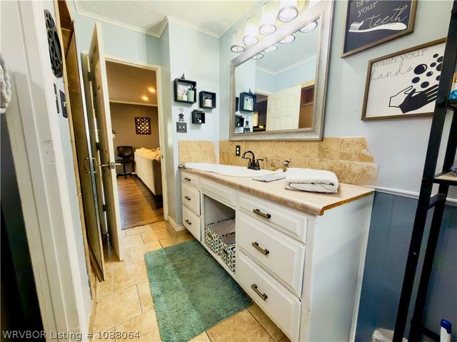 615 Gov Bass Little Street, Greenwood, AR 72936