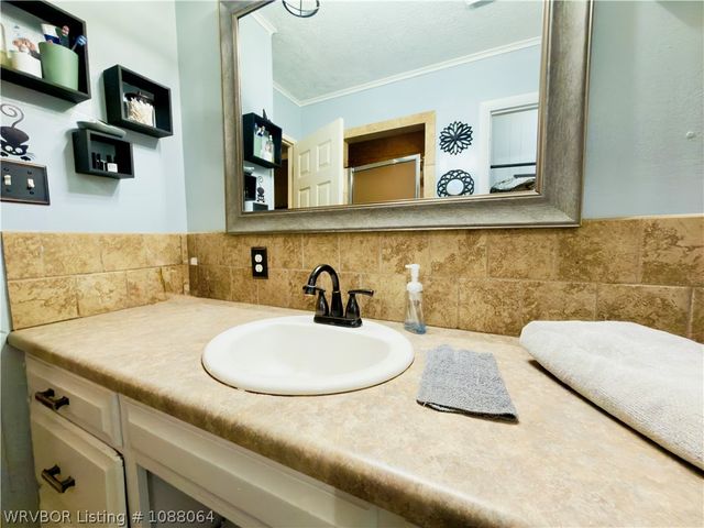 615 Gov Bass Little Street, Greenwood, AR 72936