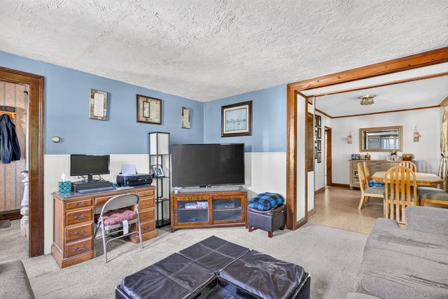 161 Union Street, Holbrook, MA 02343
