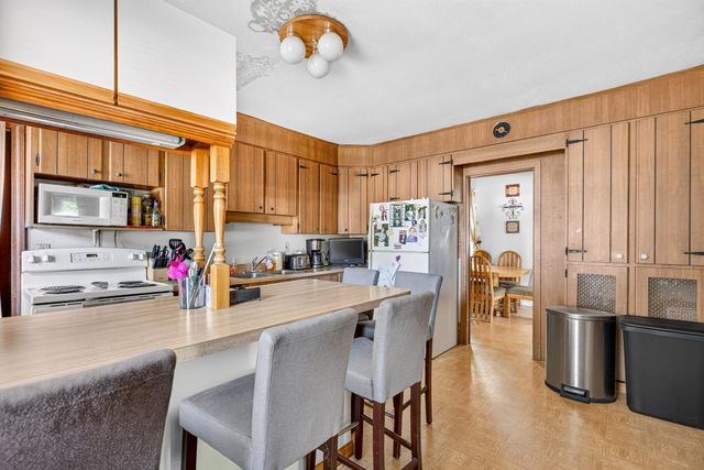 161 Union Street, Holbrook, MA 02343