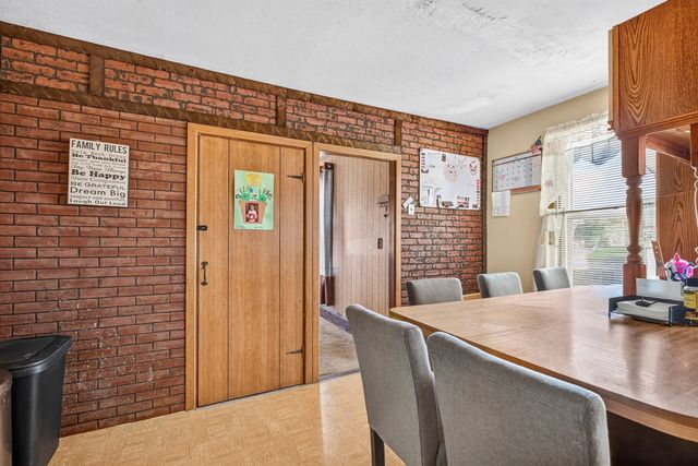 161 Union Street, Holbrook, MA 02343