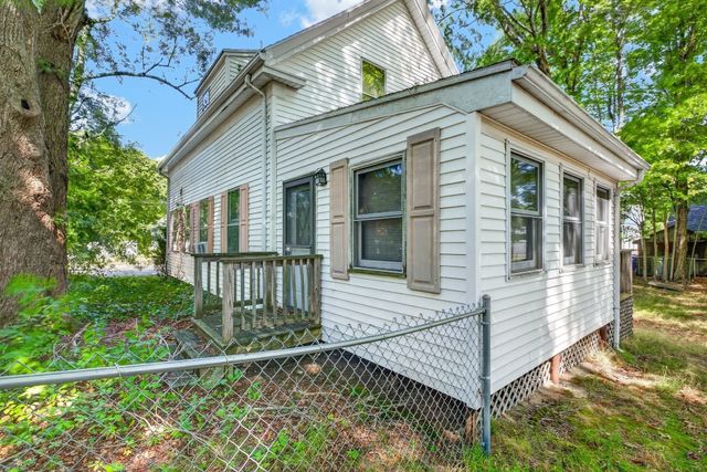 161 Union Street, Holbrook, MA 02343