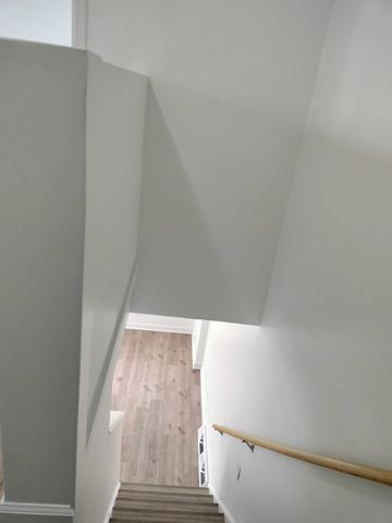 7910 S Muskegon Avenue 1, Chicago, IL 60617