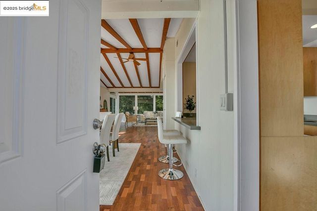 7315 Skyline BLVD, Oakland, CA 94611