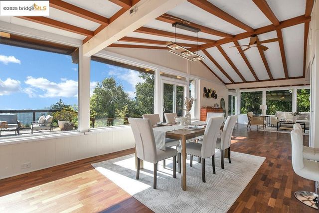 7315 Skyline BLVD, Oakland, CA 94611