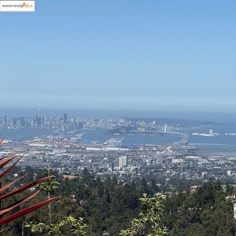7315 Skyline BLVD, Oakland, CA 94611