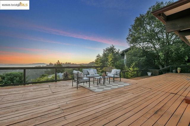 7315 Skyline BLVD, Oakland, CA 94611