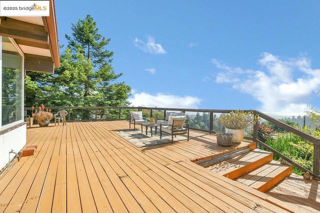 7315 Skyline BLVD, Oakland, CA 94611