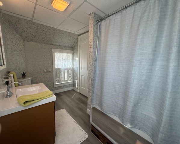 421 E Garfield Street, Michigan City, IN 46360