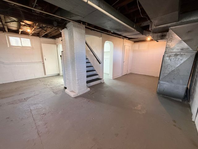 421 E Garfield Street, Michigan City, IN 46360