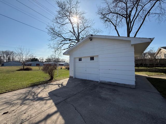 421 E Garfield Street, Michigan City, IN 46360